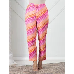 Aramya Striped Regular Fit Mid Rise Flat Front Regular Trousers-picture-13
