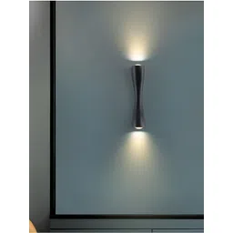 Areezo Black Aluminium Abstract Shaped Wall Lamp-picture-12