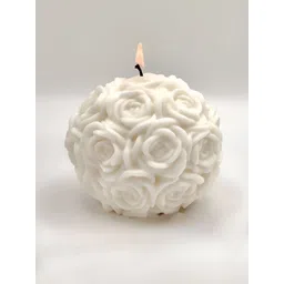 Aromatic Fables White 1 pieces Pillar Candle image 1