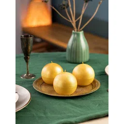 Aromatic Fables Yellow 3 Pieces Citrus Squeeze Scented Round Candles-picture-23