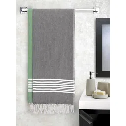 Arrabi Set Of 2 Grey & Green Handwoven 210 GSM Cotton Bath Towels image 1