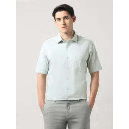 Arrow Autopress Green Cotton Regular Fit Solid Shirt-picture-46