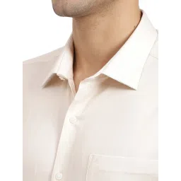 Arrow Beige Cotton Slim Fit Self Pattern Shirt image 4