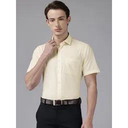 Arrow Cutaway Collar Pure Cotton Regular Fit Formal Shirt-picture-34