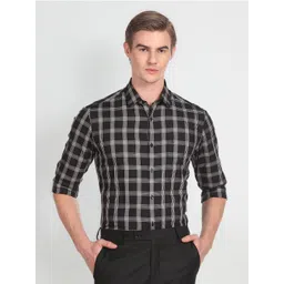 Arrow Men Checked Comfort Slim Fit Cotton Formal Shirt-picture-23