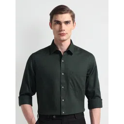 Arrow Men Classic Spread Collar Solid Cotton Formal Shirt-picture-31