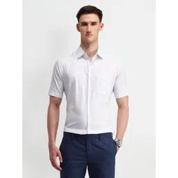 Arrow Men Classic Spread Collar Vertical Striped Cotton Formal Shirt-picture-19