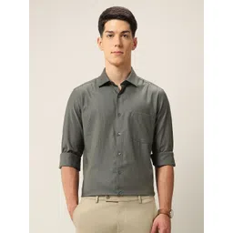 Arrow Men Liberty Classic Fit Textured Spread Collar Pure Cotton Formal Shirt-picture-25