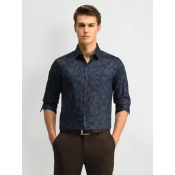 Arrow Men Manhattan Spread Collar Floral Printed Cotton Slim Fit Formal Shirt-picture-35