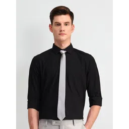 Arrow Men Manhattan Spread Collar Solid Cotton Slim Fit Casual Shirt-picture-26