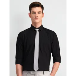 Arrow Men Manhattan Spread Collar Solid Cotton Slim Fit Formal Shirt-picture-17