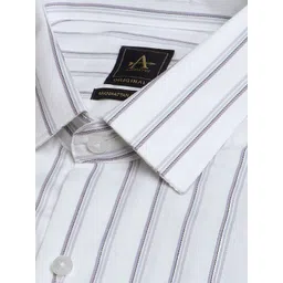 Arrow Men Manhattan Spread Collar Vertical Striped Cotton Slim Fit Formal Shirt image 3