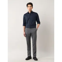 Arrow Men Slim Fit Vertical Striped Spread Collar Formal Shirt image 3