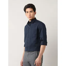 Arrow Men Slim Fit Vertical Striped Spread Collar Formal Shirt image 4