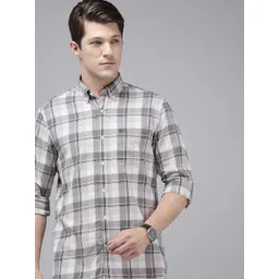 Arrow Pure Cotton Manhattan Slim Fit Opaque Checked Casual Shirt-picture-38
