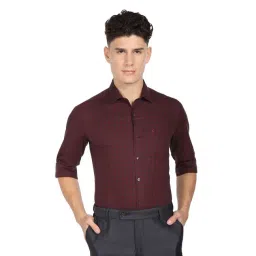 Arrow Red Cotton Slim Fit Checks Shirt-picture-41