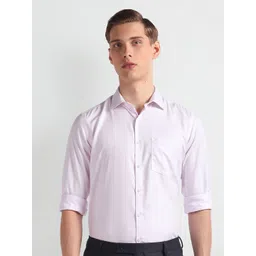 Arrow Spread Collar Opaque Checked Cotton Autopress Formal Shirt-picture-24