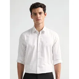 Arrow New York Men Slim Fit Vertical Striped Spread Collar Cotton Formal Shirt-picture-26