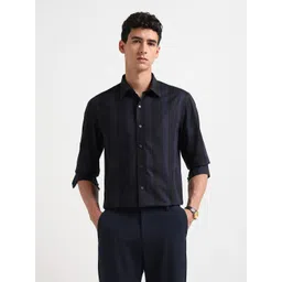 Arrow New York Men Slim Fit Vertical Striped Spread Collar Pure Cotton Formal Shirt-picture-31