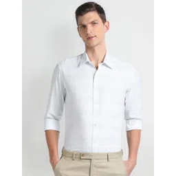 Arrow New York Spread Collar Slim Fit Opaque Checked Cotton Formal Shirt-picture-23