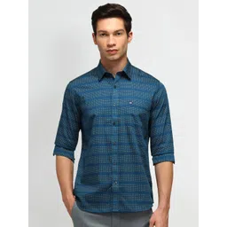 Arrow Sport Men Manhattan Slim Fit Horizontal Stripes Opaque Striped Casual Shirt image 2