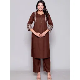 Art Avenue Women Ethnic Motifs Embroidered Regular Thread Work Kurta with Trousers-image-26