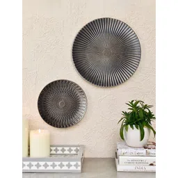 Art Street Black & Gold Toned 2 Pieces Wood Round Wall Hanging Decor Plates-picture-22
