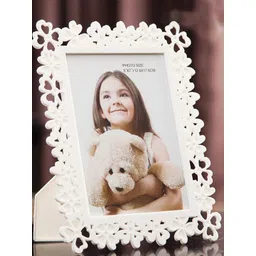 Art Street White Textured  Flower Shape Table Photo Frames-picture-17
