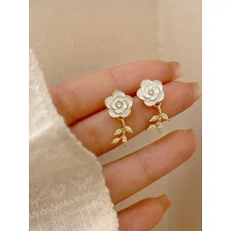 Arzonai Contemporary Drop Earrings image 1