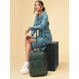 Assembly Exquisite Design Laptop Roller Case with Charging Port 30 L image 4