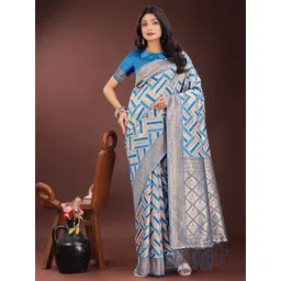 Astita Geometric Woven Design Zari Saree-picture-22