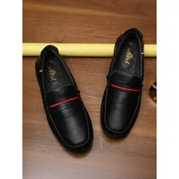 ATERNA Men Loafers-image-3
