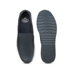 Atesber by Inc.5 Men's Navy Boat Shoes image 4