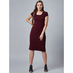 Athena Women Burgundy Solid Sheath Dress-picture-32