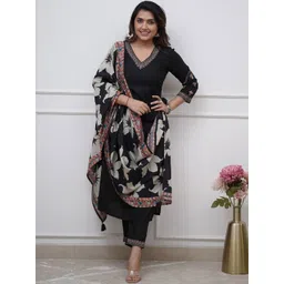 ATOXIC Women Black Viscose Rayon Kurta Sets-picture-10