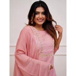 ATOXIC Women Viscose Rayon Kurta Sets image 2