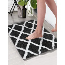 Aura Grey & White Checkered 1850 GSM Anti Skid Microfiber Bath Rugs-picture-16