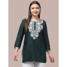 Aura Glam Ethnic Motifs Embroidered Thread Work Thread Work Kurti-picture-16