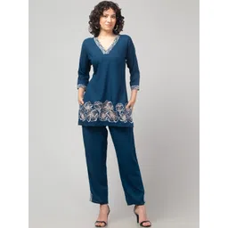 Aura Glam Women Floral Embroidered Regular Thread Work Kurta with Trousers-picture-22