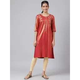Aurelia Maroon Regular Fit Geometric Kurta-picture-40