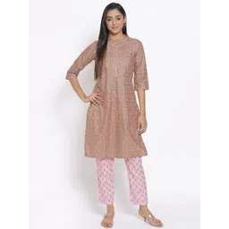 AURELIA Women Beige Ethnic Motifs Printed Straight Kurta with Trousers-picture-11