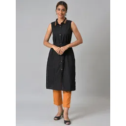 AURELIA Women Black Kurta with Trousers-picture-12