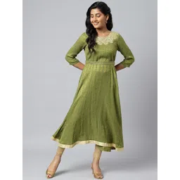AURELIA Women Green & Gold-Toned Ethnic Motifs Thread Work Anarkali Kurta-picture-18