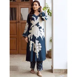 AUTUMN LANE Women Floral Printed Regular Pure Cotton Kurta with Palazzos-picture-11
