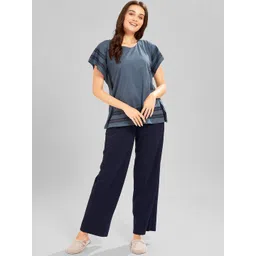 AV2 Women Geometric Printed Pure Cotton Night suit-picture-10