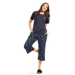 av2 Women Graphic Print Regular Fit T-Shirt & Capris-picture-12