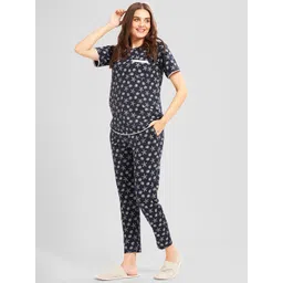 AV2 Women Printed Night suit image 4