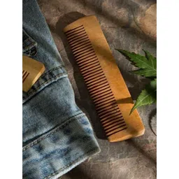 averX Set Of 4 Kacchi Neem Wood Comb-picture-22