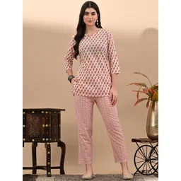 AVYCO Women Printed Night suit-picture-18
