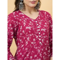 Azira Floral Printed Gotta Patti Anarkali Cotton Kurta image 5